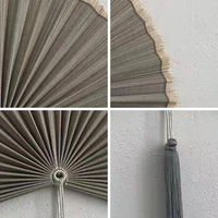 Éventail mural en bambou, Décoration murale en brins rayonnants avec pompon, Décoration sur mesure, Vente en gros OEM, Décoration murale en bambou