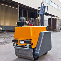 Mini rouleau compresseur 0,5 tonne 0,6 tonne à double tambour pour asphalte, petite machine vibrante pour le compactage des routes