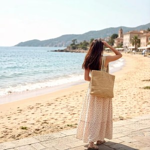Sac fourre-tout en paille tressée grande capacité pour femme, idéal pour l'été, la plage et les vacances en bord de mer, vente en gros disponible - Product Image 3