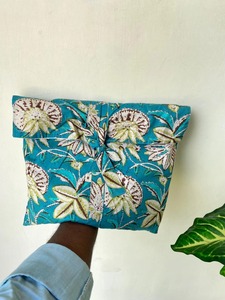 Ensemble de pyjama en coton fait main indien, vêtements de nuit, pyjama en coton doux, imprimé à la main, motif floral jaipuri, vêtements de détente, ensemble de pyjama - Product Image 4