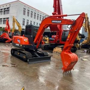 Mini-excavatrice Doosan DH55 d'occasion 5T | Mini-excavatrice avec moteur d'origine haute performance pour l'agriculture et peinture d'origine 85% - Product Image 1