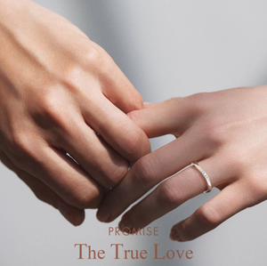 Anillo de Compromiso de Moissanita con Corte Corazón, Engaste Pavé, Plata 925, Estilo Romántico para Mujer - Product Image 2