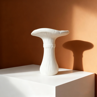 Décorations créatives en forme de champignons simulés pour la décoration du salon, décoration de la pièce, ornements de table, artisanat en résine fait à la main