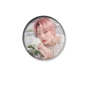 KPOP merchandise Fábrica Emblema KPOP Emblema Broche 58mm Em torno de Bang Chan Lee Conheça Seo Chang-Bin Hwang