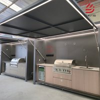Ensemble de cuisine extérieure directement de l'usine avec armoires en acier inoxydable, barbecue, évier, îlot de rangement, comptoir et design personnalisé