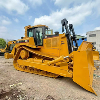 Bulldozer sur chenilles CAT D8R d'occasion en stock, machine d'origine prête à l'emploi, outils de travail personnalisables, prix compétitif, faible nombre d'heures de fonctionnement