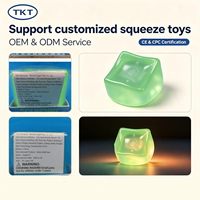 Jouet Squishy Chat de Simulation, Peluche Chat 3D, Adorable Figurine Animale à Presser, Jouet Anti-Stress et de Décompression Doux