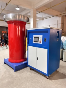 เครื่องทดสอบแรงดันไฟฟ้าสูงแบบ AC รุ่น HZJ-100kVA 250kV ชนิดถังอีพ็อกซี่ สำหรับทดสอบการทนทานต่อแรงดันเกิน - Product Image 1