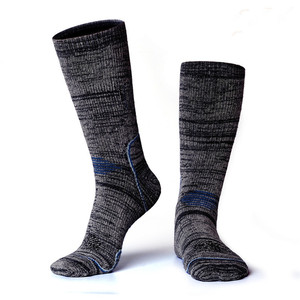 Chaussettes de <span class=keywords><strong>patin</strong></span> à roulettes rembourrées au design personnalisé Chaussettes de hockey Chaussettes de sport - Product Image 6