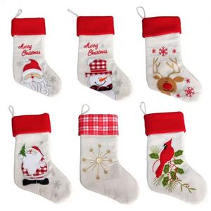 Chaussettes de Noël 3D en peluche Père Noël et Bonhomme de neige, tricotées douces, pour cheminée, sapin, cadeau de fête, décoration intérieure - Product Image 1