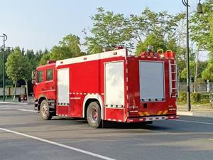 Camión Cisterna de Agua Dongfeng de 8 Toneladas, Capacidad de 7-10L, 150-250HP, Emisión Euro 3, Tracción 4X2, Usado para Rescate de Emergencia - Product Image 6