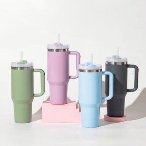 Vaso de Acero Inoxidable Personalizado a Prueba de Derrames de 40 oz con Asa y Pajita - Product Image 1
