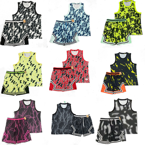 Completo Set da Allenamento Basket All'ingrosso 2026: Nuovi Pantaloncini e Canotta in Rete Stile Americano, Set Sportivo Casual ad Asciugatura Rapida di Alta Qualità - Product Image 3