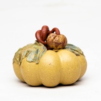 Figurine de thé en forme de citrouille de haute qualité pour décoration d'étagère, jouet de thé en argile peinte à la main