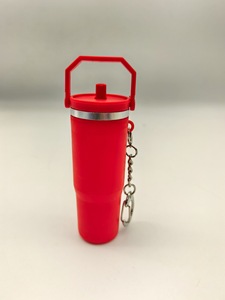 พวงกุญแจขวดน้ำขนาดเล็กแบบขายส่ง ที่ห้อยขวดน้ำกีฬา ที่ใส่ลิปสติก ที่ใส่ลิปบาล์ม ของตกแต่งแก้วน้ำ ที่ใส่ลิปสติก - Product Image 5