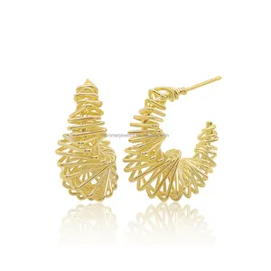 Großhandel konzentriertes architektonisches Design ausgehöhlt fortgeschritten 18K Gold vergoldet Messing-Ohrringe Schmuck für Damen