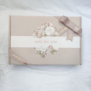 Großhandel Rosa Geschenkschleife mit Gummiband und Individuell Bedrucktem Logo für Geschenkverpackungen Hochzeiten und Brautpartys Verpackungsschleife für Geschenkboxen - Product Image 5
