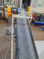 Ligne de recyclage de panneaux photovoltaïques, machine de retrait du verre, équipement de démontage de panneaux solaires