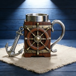 Boccale da Birra Vintage a Forma di Timone Nautico MAA101, Decorazione Artigianale per Bar Domestico, <span class=keywords><strong>Regalo</strong></span> Unico per Appassionati di Vela - Product Image 1