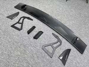 Capot de remplacement en fibre de carbone pour Honda Civic Type R FL5 - Ajustement OEM et conception de dissipation thermique - Product Image 2