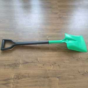 Pala para nieve de plástico verde de 98 cm con mango en D, a prueba de explosiones, para jardín, con garantía antideslizante de 1 año - Product Image 4