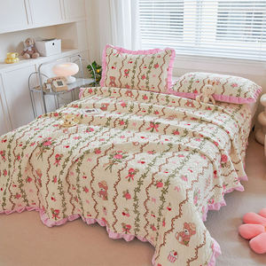 Ropa de <span class=keywords><strong>Cama</strong></span> con Estampado de Dibujos Animados, Sábana de Algodón Acolchada de Terciopelo de Leche Grueso, Tamaños King, Cubrecamas Antideslizantes con Borde de Encaje para el Hogar - Product Image 1