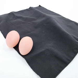 Pañuelo que se convierte en un huevo - Fabricante de accesorios mágicos Kingmagic, venta al por mayor de juguetes para niños, espectáculo de talentos, festival - Product Image 2