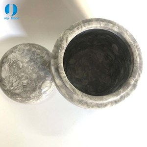 En gros Petit Sculpté L'homme Urne Funéraire - Product Image 5