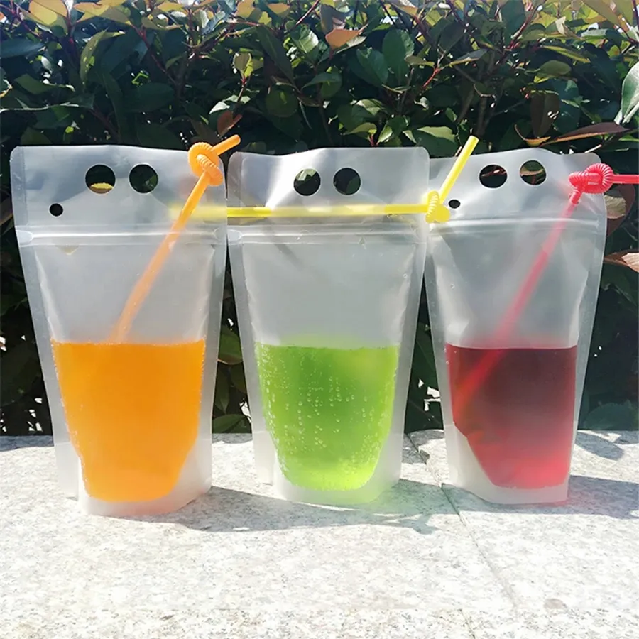 Customize Transparent Liquid Pouch Zip Locked Bag Stand Up Beverage Plastic Package Pouch With Free Straw