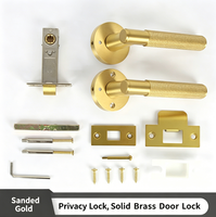 Poignée de porte linéaire en laiton de style américain moderne avec serrure de confidentialité, couleurs personnalisables, installation facile pour appartement