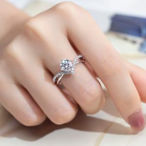 Anillo de Diamante Cultivado en Laboratorio MSR-1244 PT950 Oro Blanco 1ct D VS1 Forma Redonda Joyería Personalizada - Product Image 5