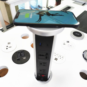 Prise <span class=keywords><strong>de</strong></span> courant rétractable avec interrupteur <span class=keywords><strong>LED</strong></span> USB-C, 80mm, pour la cuisine, le bureau, le bureau - Product Image 4