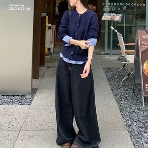 เสื้อสเวตเตอร์ถักแบบแบนคอกลมสีแดงลำลองสำหรับผู้หญิงเสื้อสเวตเตอร์คาร์ดิแกนดีไซน์เกาหลีลดอายุสไตล์ฤดูใบไม้ร่วง - Product Image 4