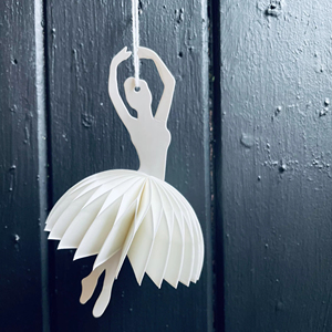 Bailarina chica San Valentín panal plegable tutú creativo hecho a mano <span class=keywords><strong>papel</strong></span> reciclado plegable panal bailarina adorno colgante - Product Image 1