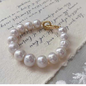 Pulsera de Perlas Barrocas Naturales con Textura de Bombilla Edison Grande, Efecto Arrugado, Belleza Deslumbrante - Product Image 3