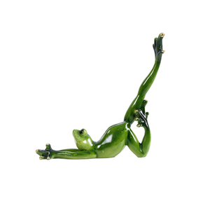Tượng Ếch Tập Yoga Màu Xanh Lá Cây Với Đôi Mắt Đen - Product Image 4
