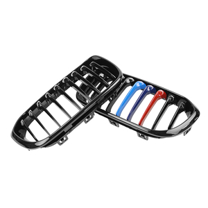 Griglia Anteriore LUMA 15-17 in ABS per <span class=keywords><strong>BMW</strong></span> <span class=keywords><strong>Serie</strong></span> <span class=keywords><strong>1</strong></span> F20 F21 2015 2016 <span class=keywords><strong>2017</strong></span>, Griglia a Singola Barra in Nero Lucido/Opaco Colore M - Product Image 4