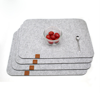 Set de 4 sets de Table en feutre populaires, tapis de Table absorbant, antidérapant, résistant à la chaleur, à vendre