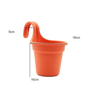 Pots de fleurs suspendus en plastique PP léger et écologique, semi-circulaires, drainage, pour <span class=keywords><strong>balcon</strong></span> mural extérieur - Product Image 6