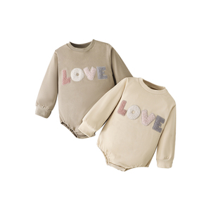 Offre Spéciale maman et moi <span class=keywords><strong>pull</strong></span> solide personnalisé boucle broderie <span class=keywords><strong>pull</strong></span> haut <span class=keywords><strong>famille</strong></span> correspondant <span class=keywords><strong>pull</strong></span> - Product Image 4