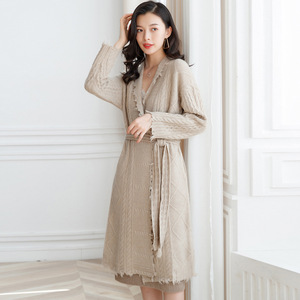 Dereng 100% Pure Wool Waist Band Edge to Edge <strong>Long</strong> <strong>Line</strong> Women Cashmere <strong>Cardigan</strong> - Product Image 3