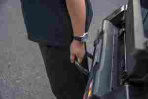 24V Kids <span class=keywords><strong>Mercedes</strong></span> Benz <span class=keywords><strong>Unimog</strong></span> Voiture jouet électrique <span class=keywords><strong>4x4</strong></span> à conduire - Product Image 6