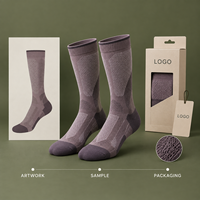 Chaussettes de compression avec panneaux en maille pour le soutien du mollet, couleur prune taupe, en Spandex et Nylon, zones en maille, soutien gradué, ajustement du bout du pied