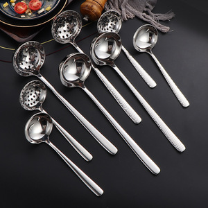 Cuillère écumoire en acier inoxydable 304 à motif écorce, filtre à soupe, écumoire à fondue à long manche pour hôtel, restaurant, maison - Product Image 2