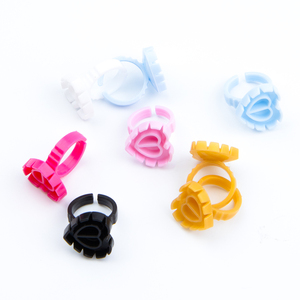 ESSI LASH Anillos de Pegamento en Forma de Corazón para Extensiones de Pestañas, Fáciles de Usar, Anillos de Pegamento de Colores - Product Image 3