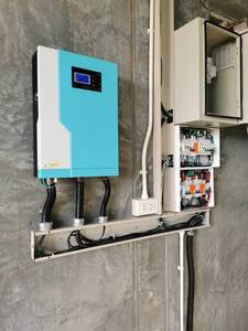 Onduleur solaire <span class=keywords><strong>3kva</strong></span> 5kva onduleur solaire hybride 24v 48v onduleur hors réseau à onde sinusoïdale pure pour système solaire avec chargeur solaire Mppt - Product Image 4