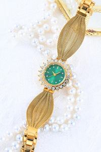 Reloj de Cuarzo de Aleación de Alta Gama para Mujer, Ligero, Elegante, Esfera Pequeña de 32 mm, Diseño Simple y Exquisito - Product Image 5