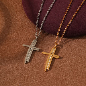 INS Collana con ciondolo a croce Bi-colore impermeabile 316L in acciaio inox vendita calda Design rosa <span class=keywords><strong>fiore</strong></span> Christian <span class=keywords><strong>simbolo</strong></span> all'ingrosso basso - Product Image 4