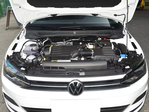 Nuova V.W Berlina a Benzina Modello 2024 Remodel PLUS 1.5T Automatica Edizione Tecnologica Colorata Guida a Sinistra Sedili in Pelle - Product Image 3