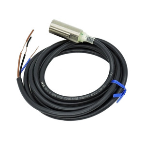 สำหรับเซ็นเซอร์สวิตช์ตรวจจับระยะใกล้ Omron TL-W5MB2 Tlw5mb2 - Product Image 1